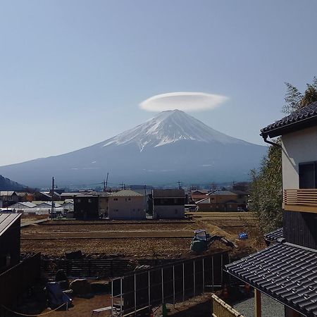 橙色小屋别墅 富士河口湖 外观 照片