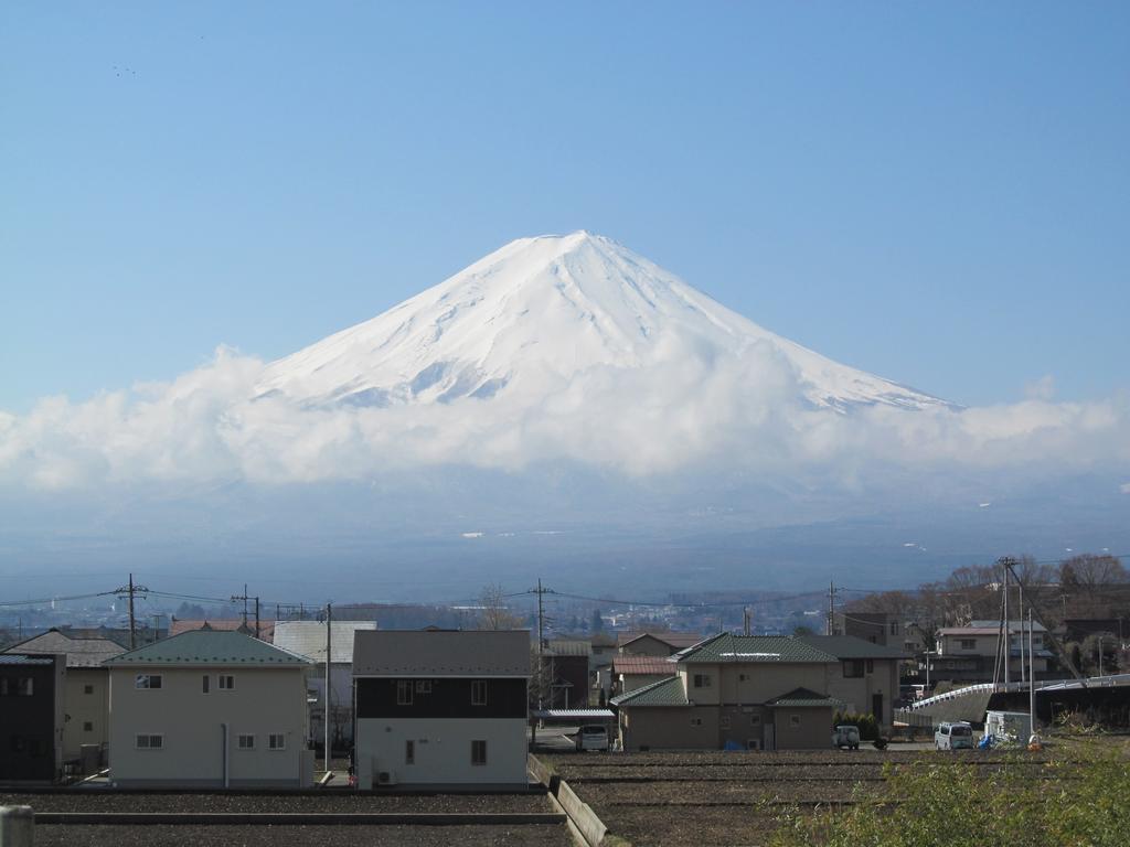 橙色小屋别墅 富士河口湖 外观 照片